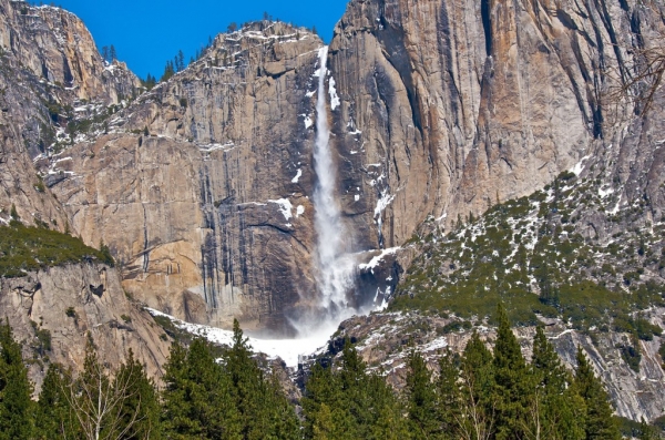 Огненный водопад в Калифорнии — мистика или реальность, интересные факты
