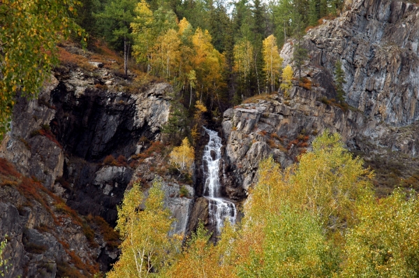 Самые известные и интересные водопады горного Алтая